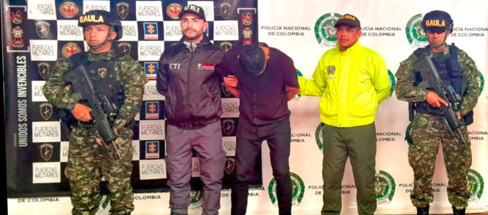 Alias 'Comando Cris'