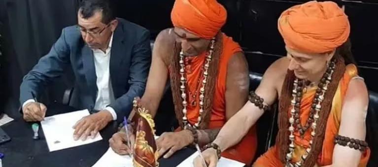 Arnaldo Chamorro firmó convenio con delegados de Estados Unidos de Kalaisa, un país que no existe