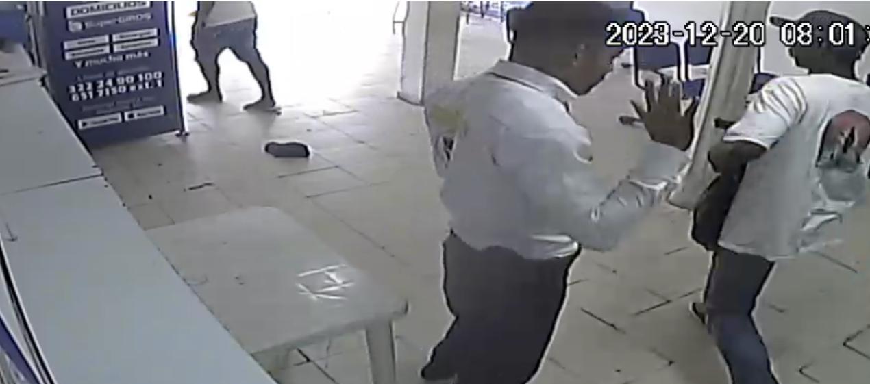 Asalto en local de giros de Cartagena. 