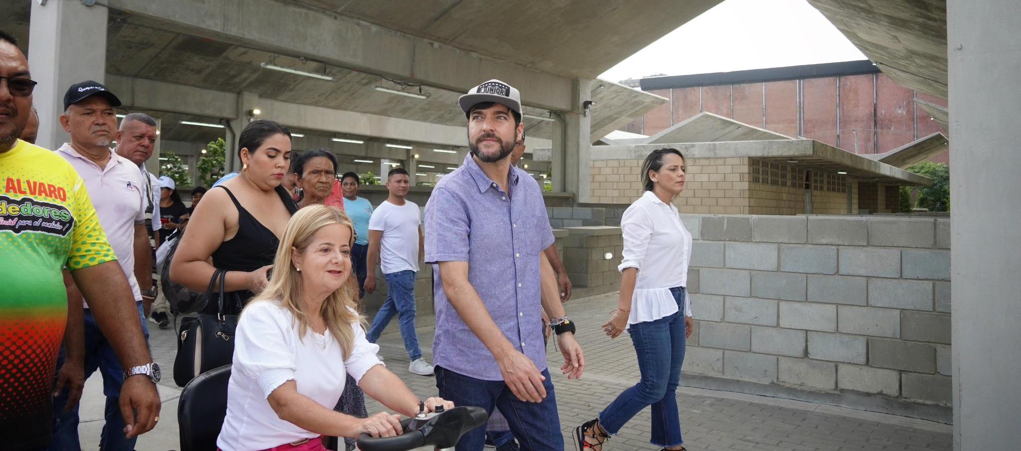 La Gobernadora Elsa Noguera y el Alcalde Jaime Pumarejo.