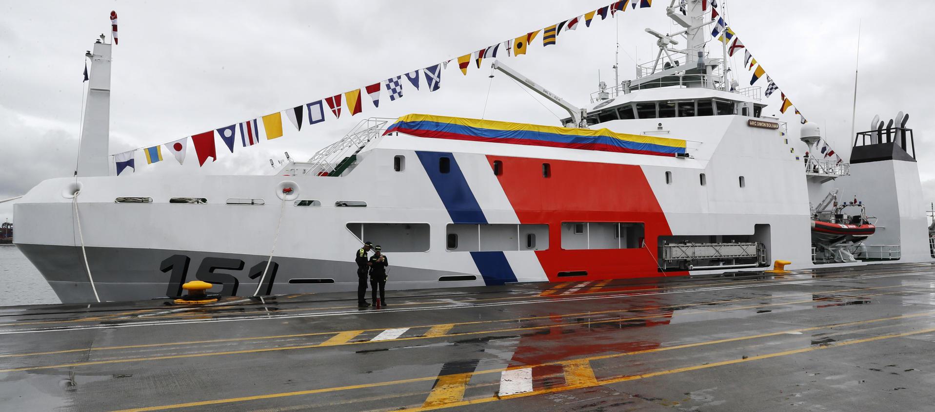 Buque de la Armada Nacional. 