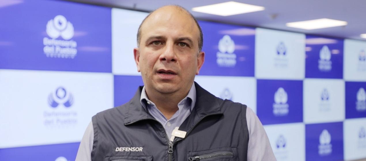 Carlos Camargo, Defensor del Pueblo. 