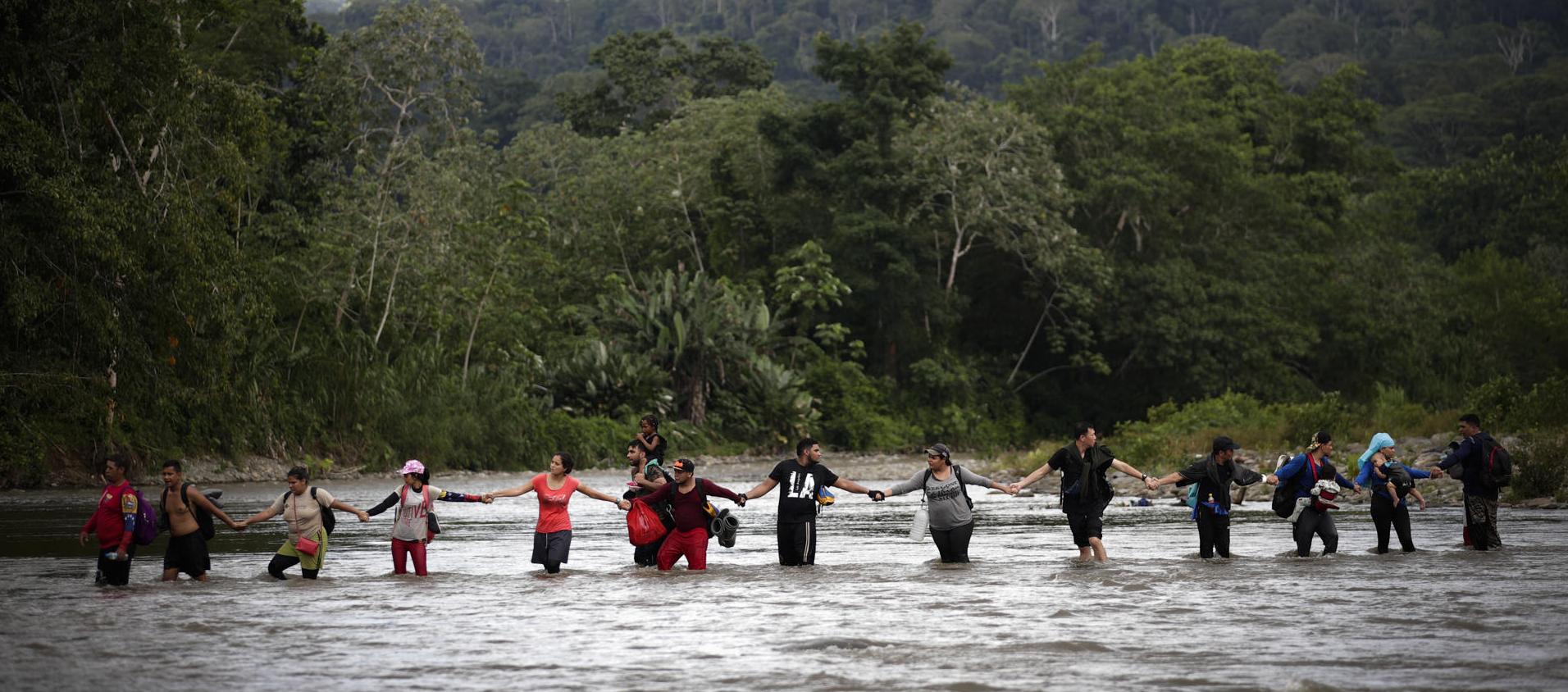 100 mil niños cruzaron el Darién.