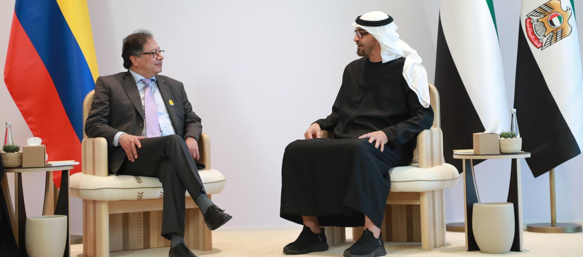 El Presidente Gustavo Petro con su homólogo de Emiratos Árabes Unidos, Mohamed bin Zayed Al Nahayan. 