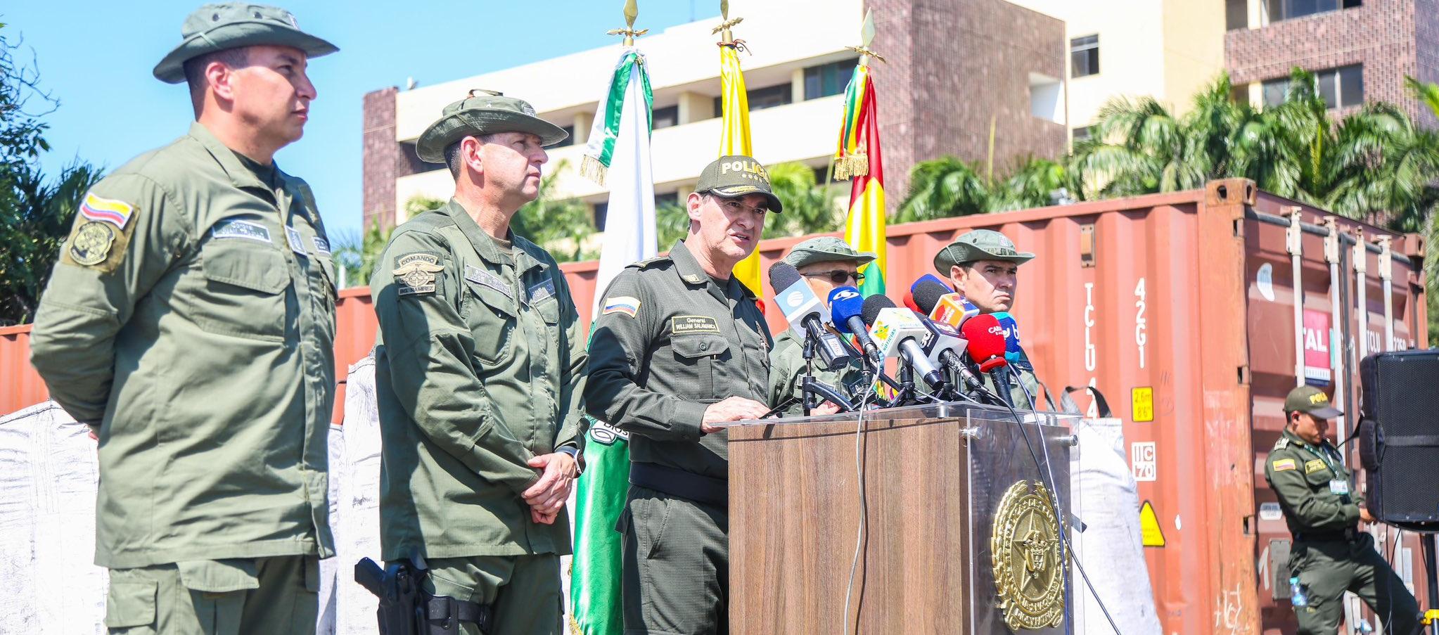 El Director de la Policía Nacional en rueda de prensa de Barranquilla