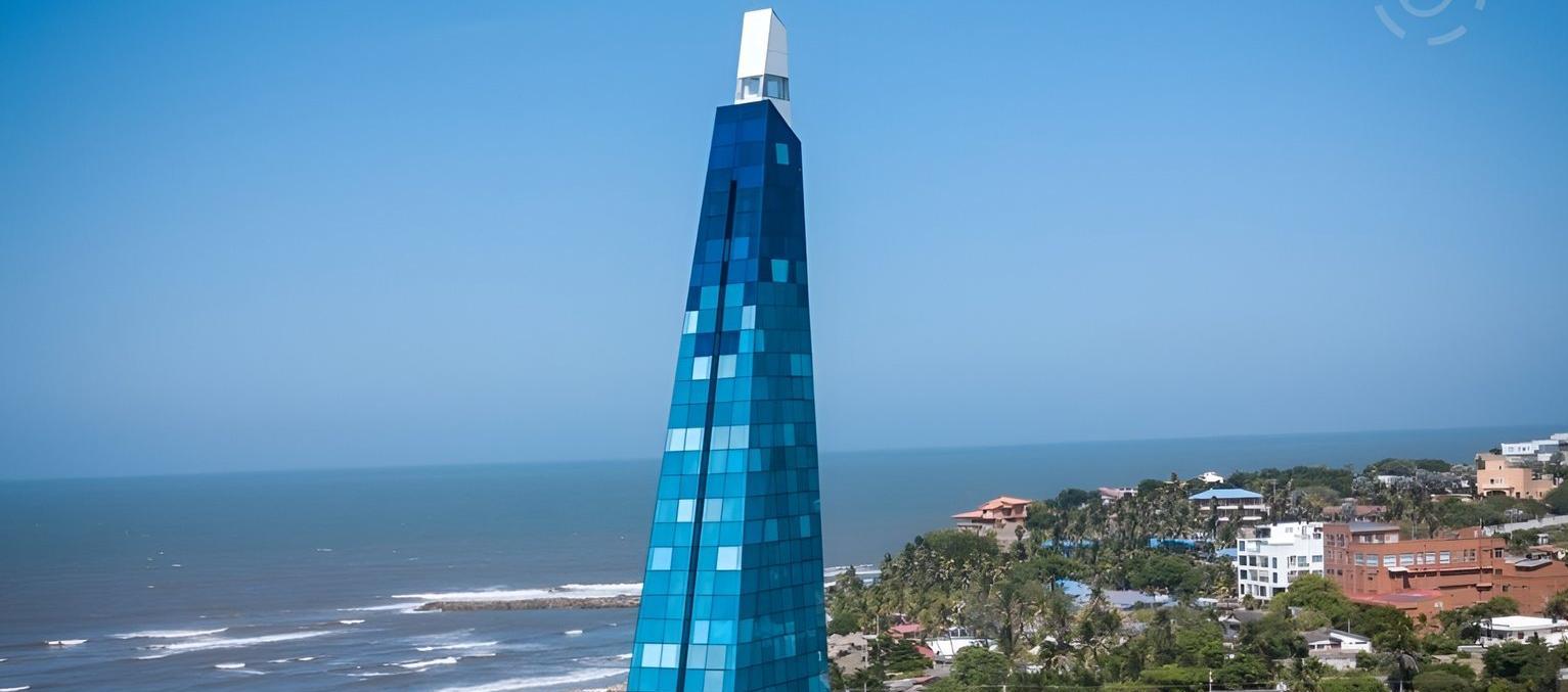 Imagen del Faro de Puerto Colombia.