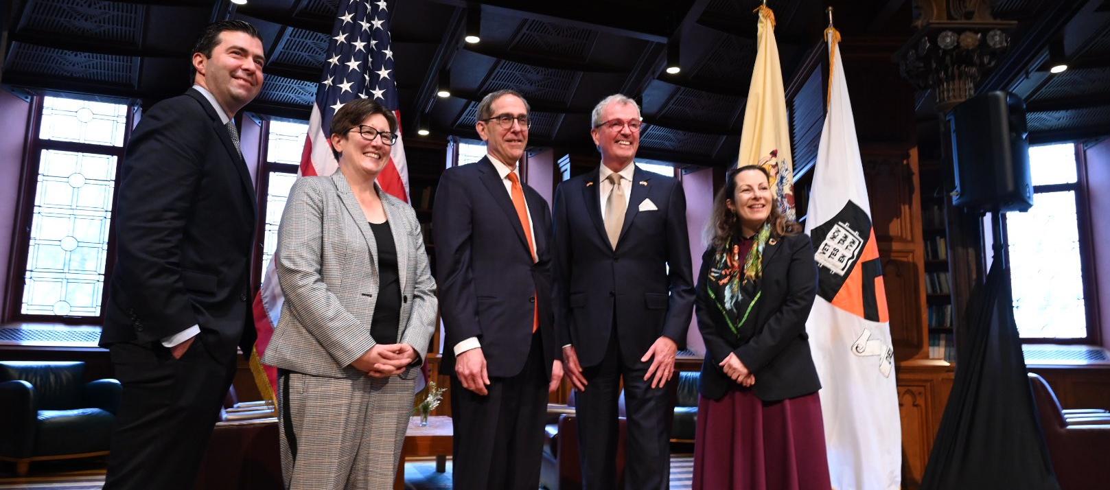 Investigadores de IA y líderes de la industria hacen parte de la colaboración.