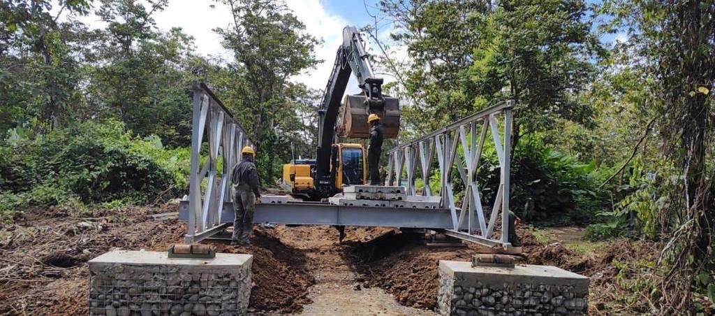 Los ingenieros "buscan el progreso y desarrollo del país".