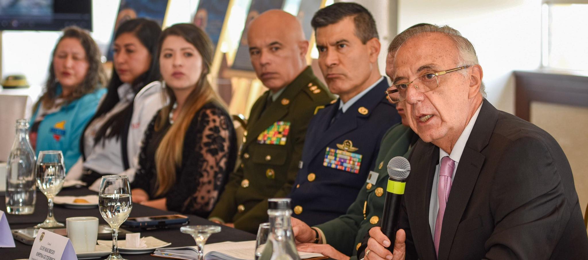 El Ministro de Defensa, Iván Velásquez.