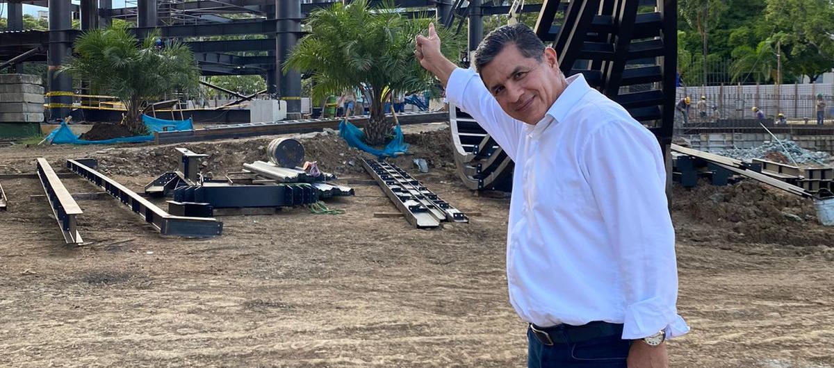 El Alcalde de Cali, Jorge Iván Ospina.