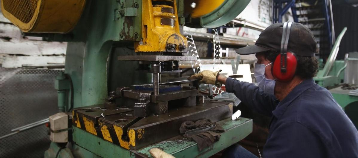 El Índice de Producción Industrial cayó 1,8% en lo que va de año.