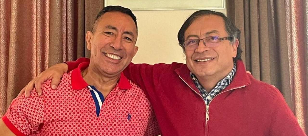 Ricardo Roa y Gustavo Petro.