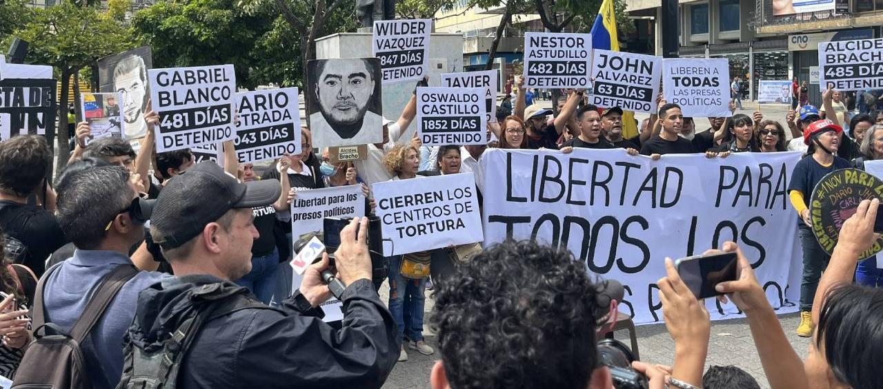 La Plataforma Unitaria Democrática fue la encargada de enviar el mensaje.