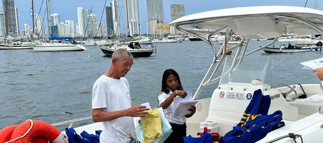 La Dimar vigila las vías marítimas de Cartagena