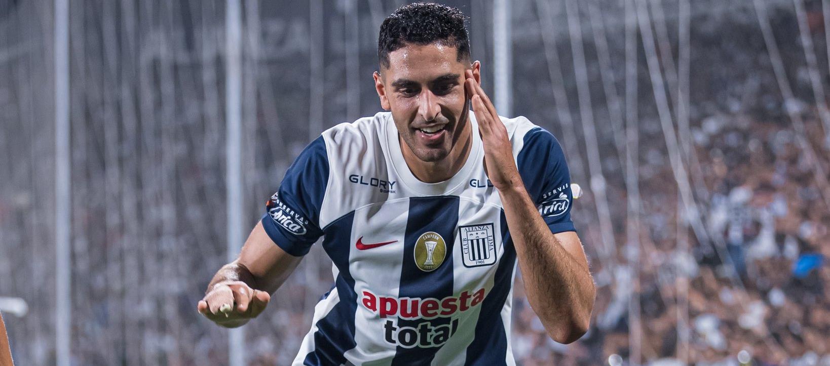 Pablo Sabbag, atacante barranquillero del Alianza Lima. 