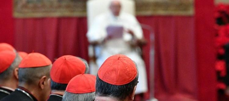 El Papa Francisco con miembros de la Curia Romana