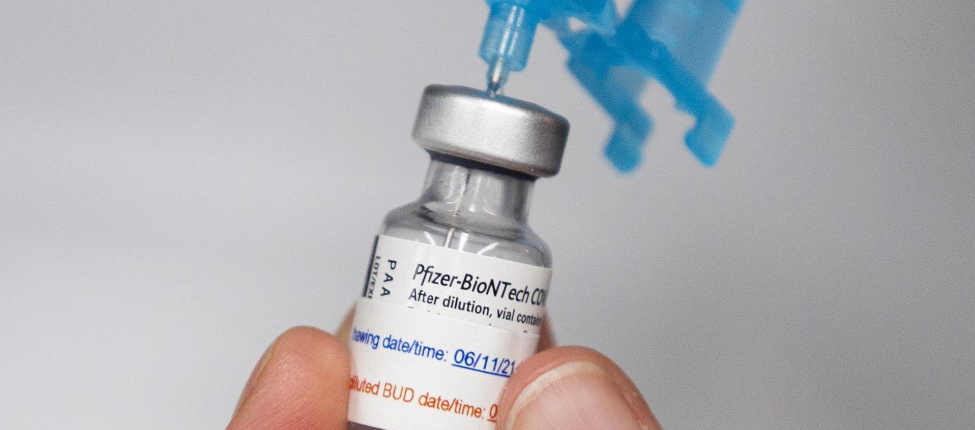 Imagen de archivo de vacuna de Pfizer contra el Covid-19