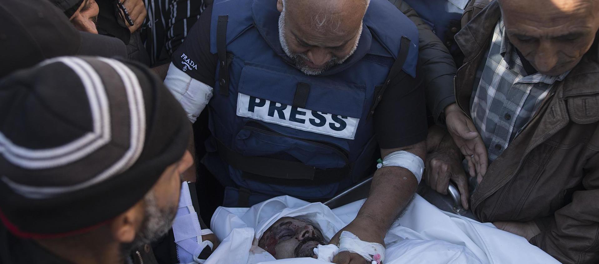 Uno de los muertos es hijo del jefe de Al Jazeera. 