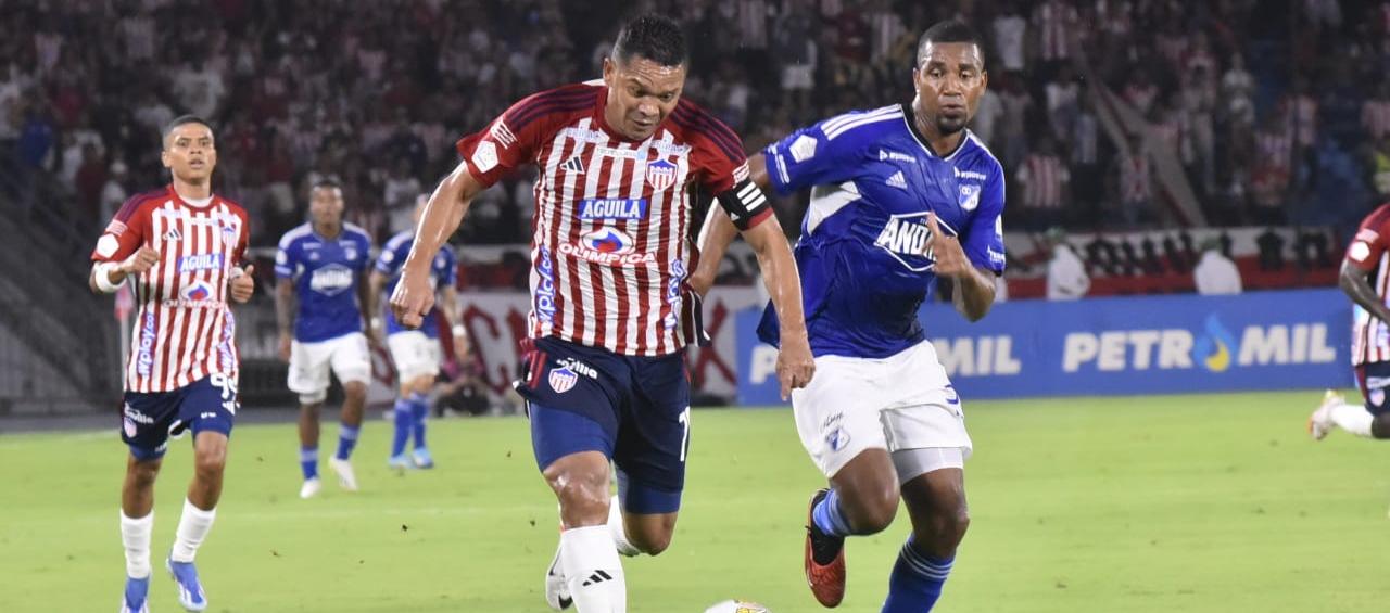 Carlos Bacca viene de jugar 90 minutos ante Bucaramanga.