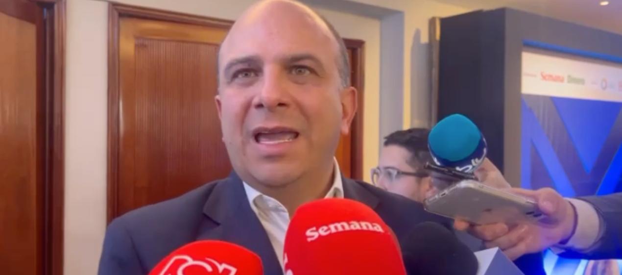 Carlos Camargo, Defensor del Pueblo. 