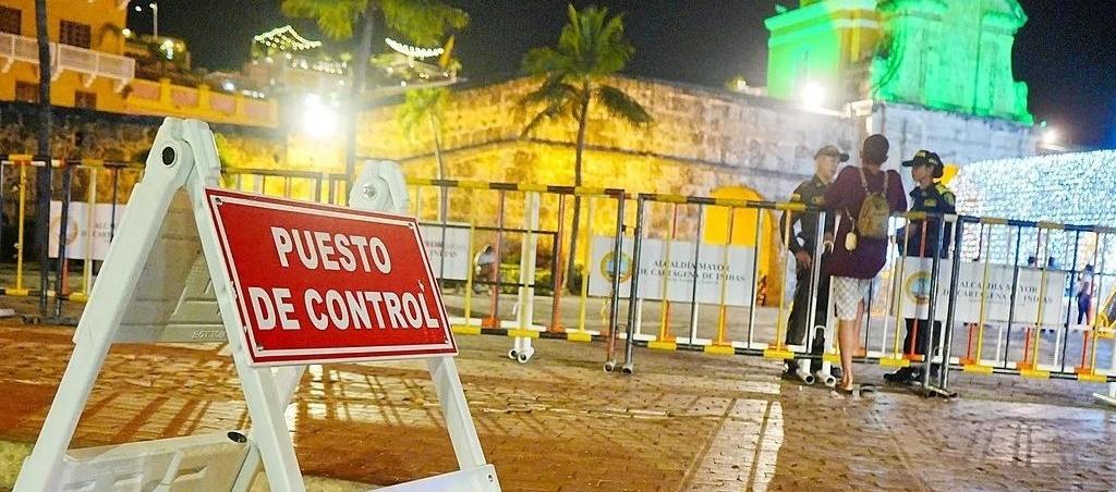 Los locales son señalados varias actividades ilegales. 