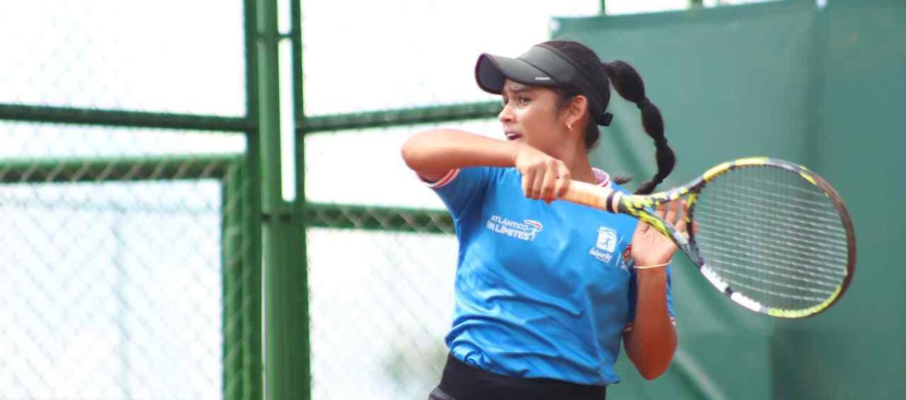 Daniella Franco tiene 15 años.