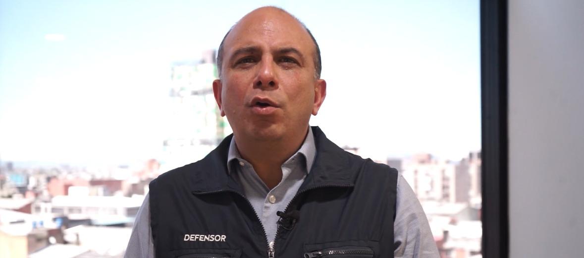 El Defensor del Pueblo, Carlos Camargo.