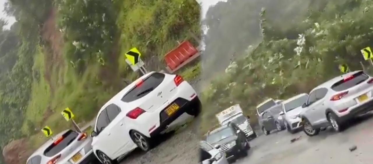 El derrumbe sucedió en Carmen de Atrato, en Chocó.