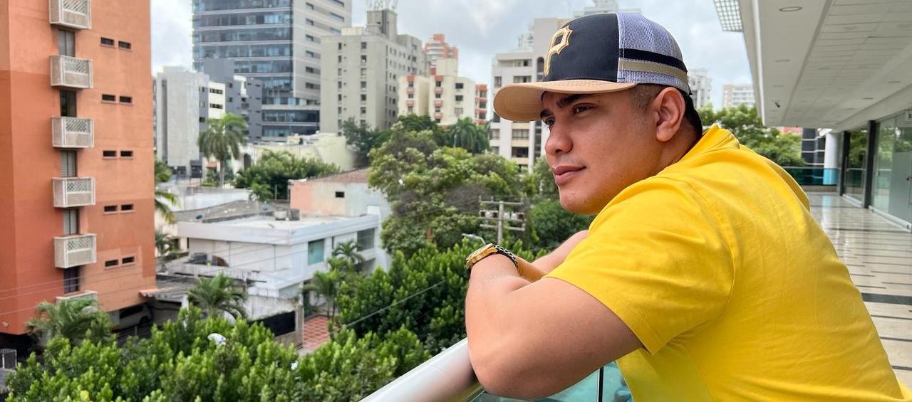 Dj Profeta, cantante.