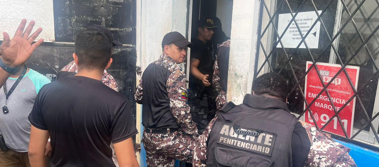 Funcionarios liberados este sábado.