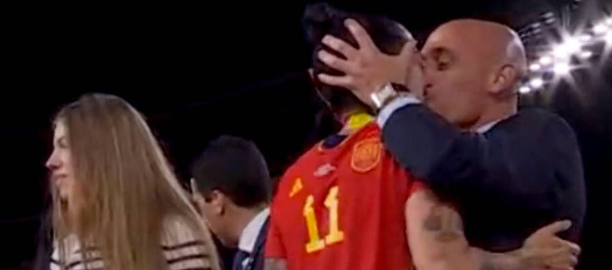 El beso entre Jenni Hermoso y Luis Rubiales.