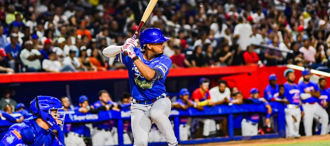 Dayan Frías, segunda base de Vaqueros de Montería. 