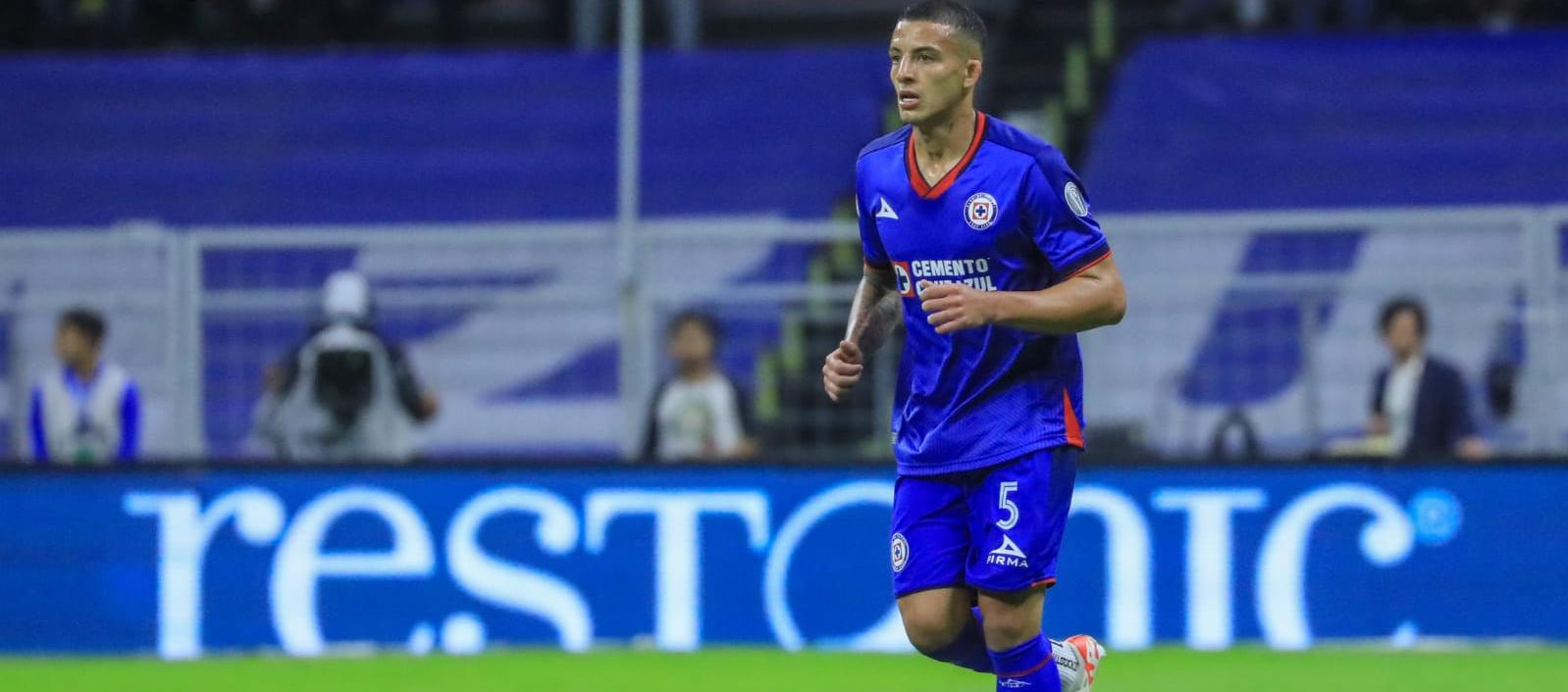 Kevin Castaño llegó a Cruz Azul en junio de 2023 procedente de Águilas Doradas.