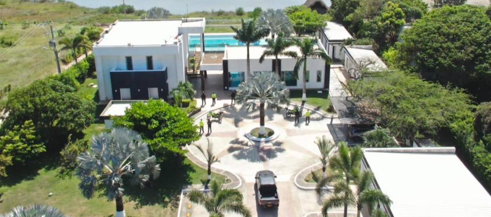 Uno de los inmuebles incautados donde se llevaría a cabo las fiestas y reuniones.