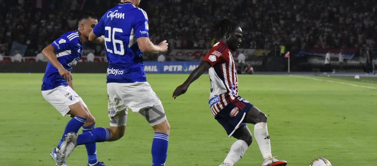 Yimmi Chará durante el partido.