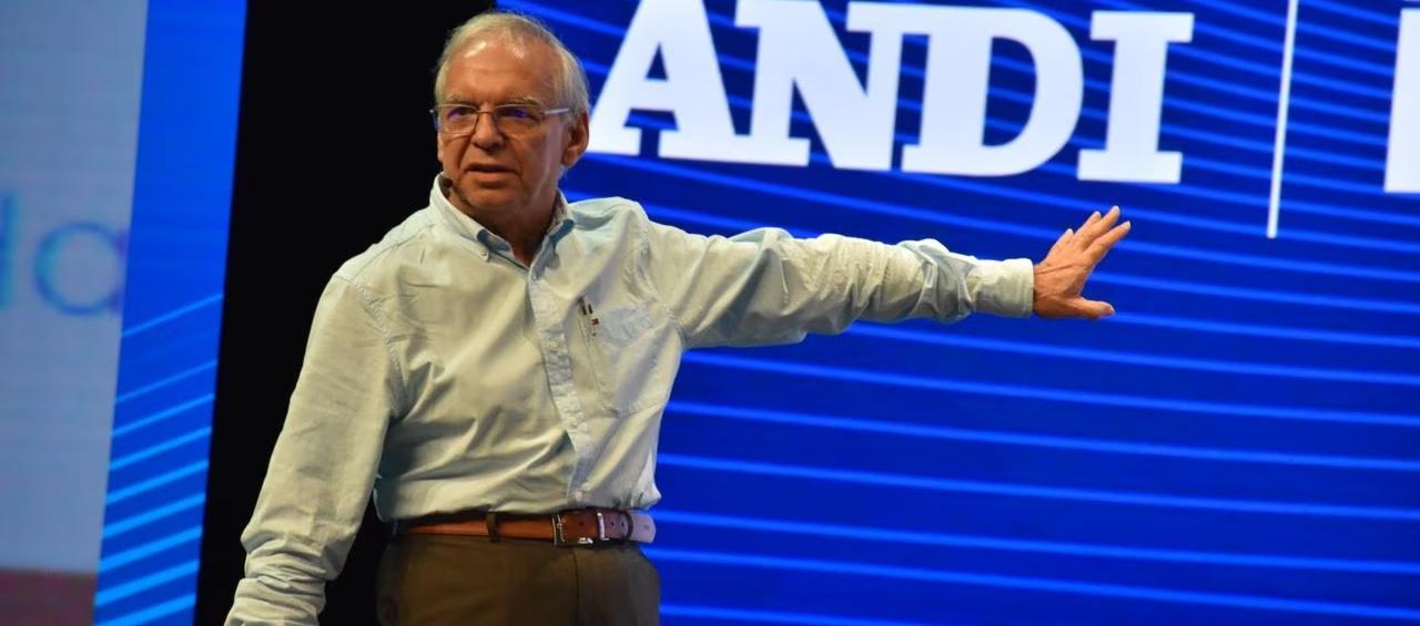 Ricardo Bonilla, ministro de Hacienda