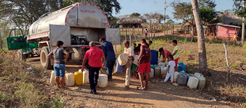 Los carrotanques están siendo despachados de manera prioritaria a zonas rurales