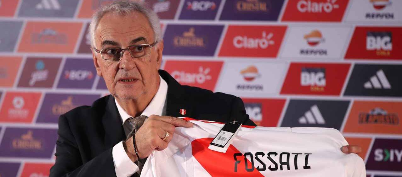 Jorge Fossati reemplaza en el cargo a Juan Reynoso. 