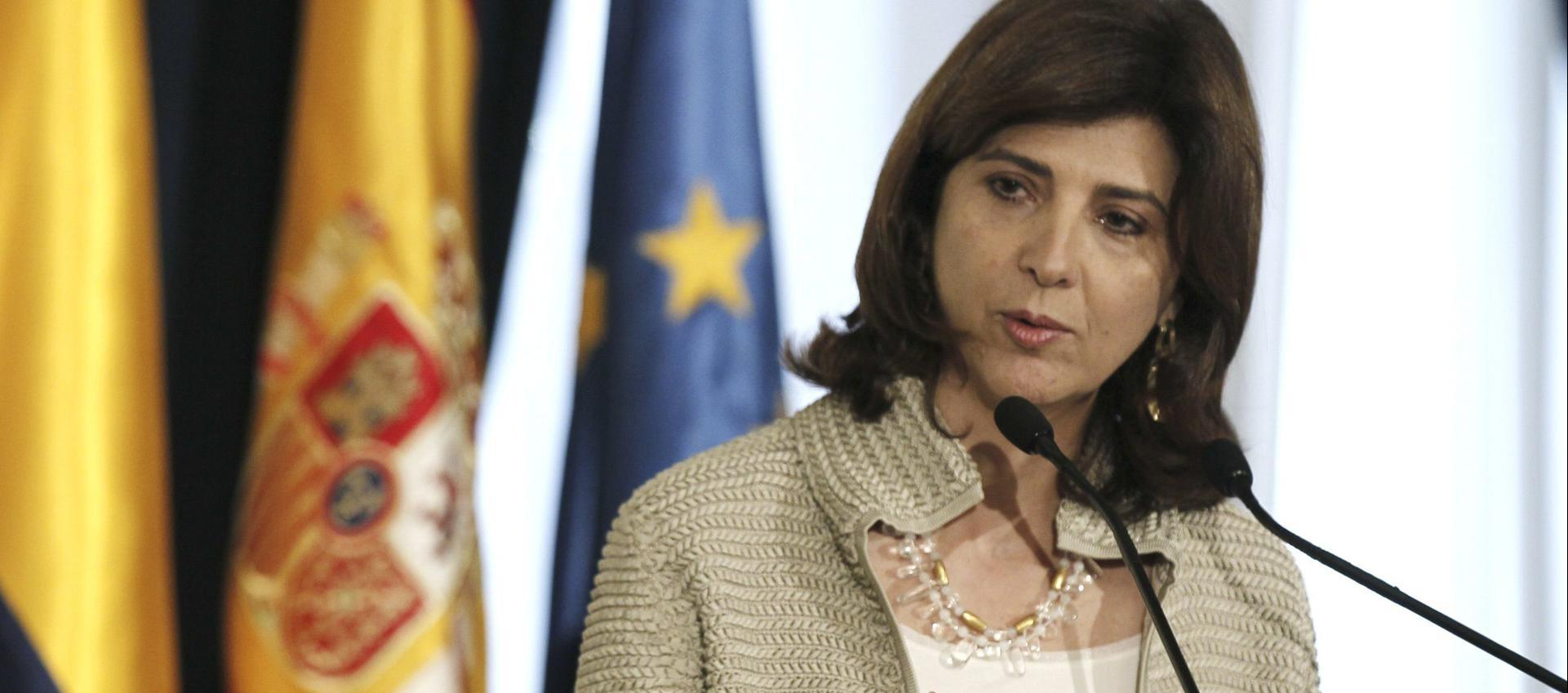 María Ángela Holguín Cuéllar