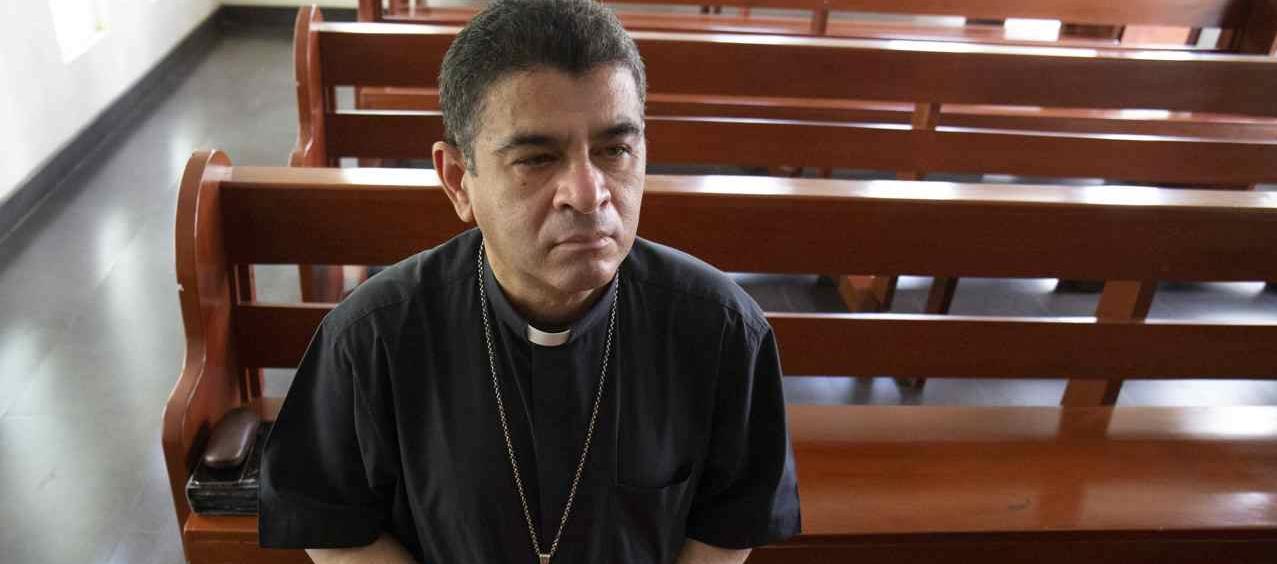 El obispo nicaragüense Rolando Álvarez, crítico del Gobierno del presidente Daniel Ortega.
