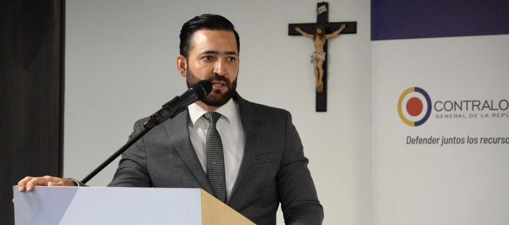 Contralor (e) Carlos Zuluaga.
