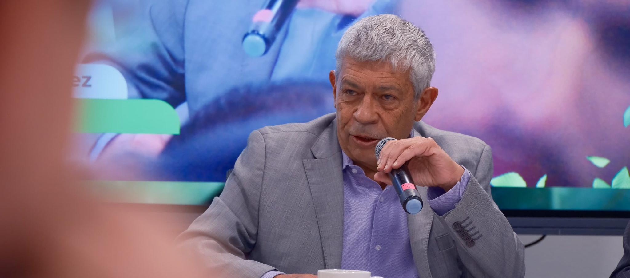 Jorge Iván González.