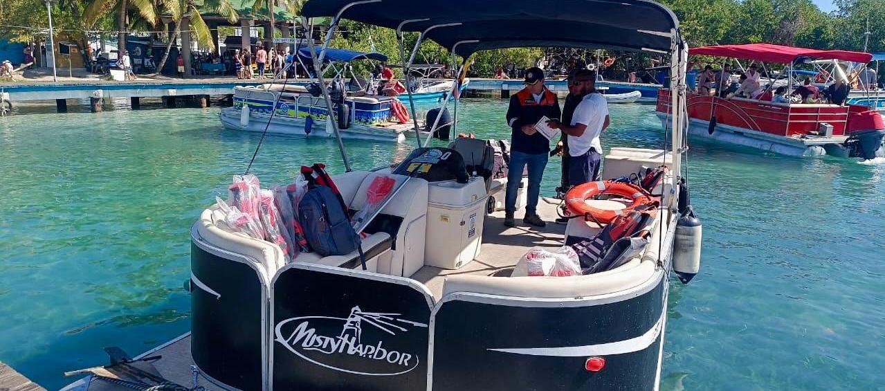 Dimar inspeccionó embarcaciones en San Andrés.