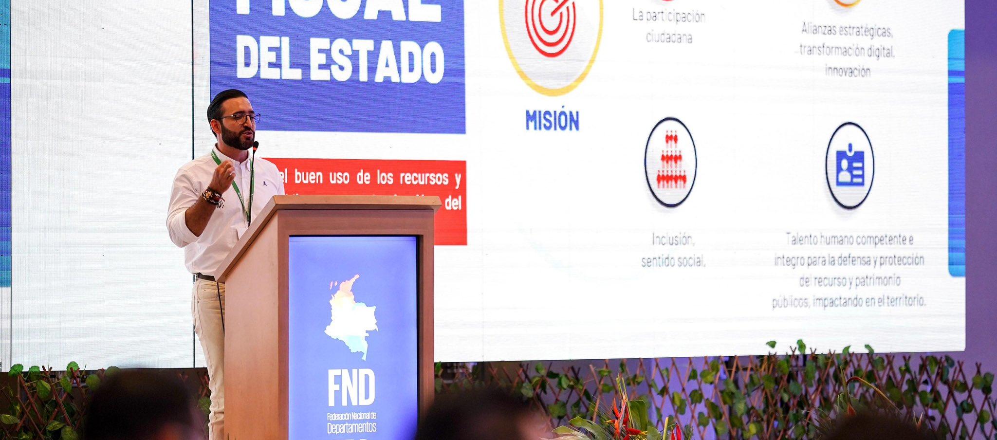 El Contralor en funciones, Carlos Mario Zuluaga.