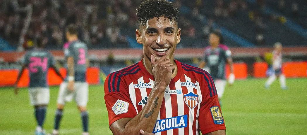 Gabriel Fuentes y la celebración de su gol al estilo Neymar ante el Medellín.