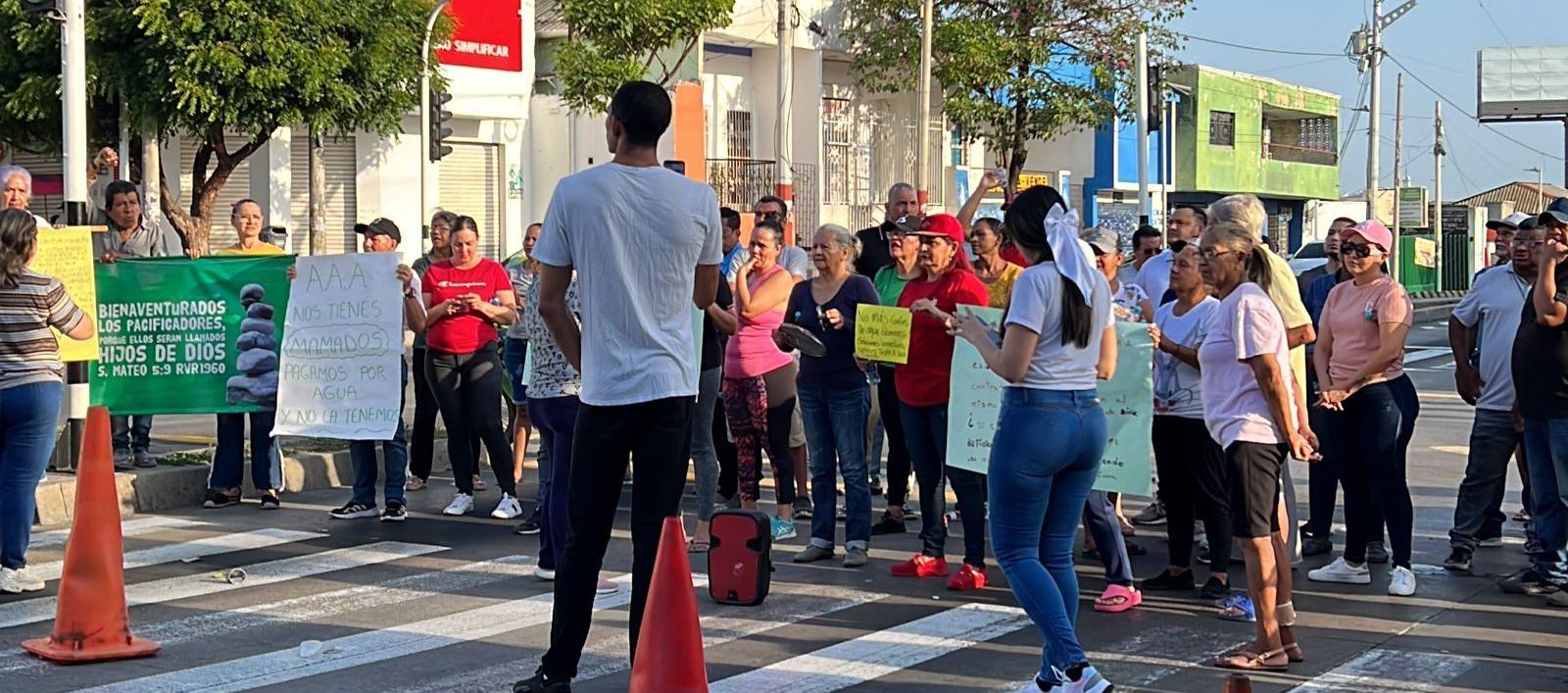 Habitantes del barrio Chiquinquirá de Barranquilla.