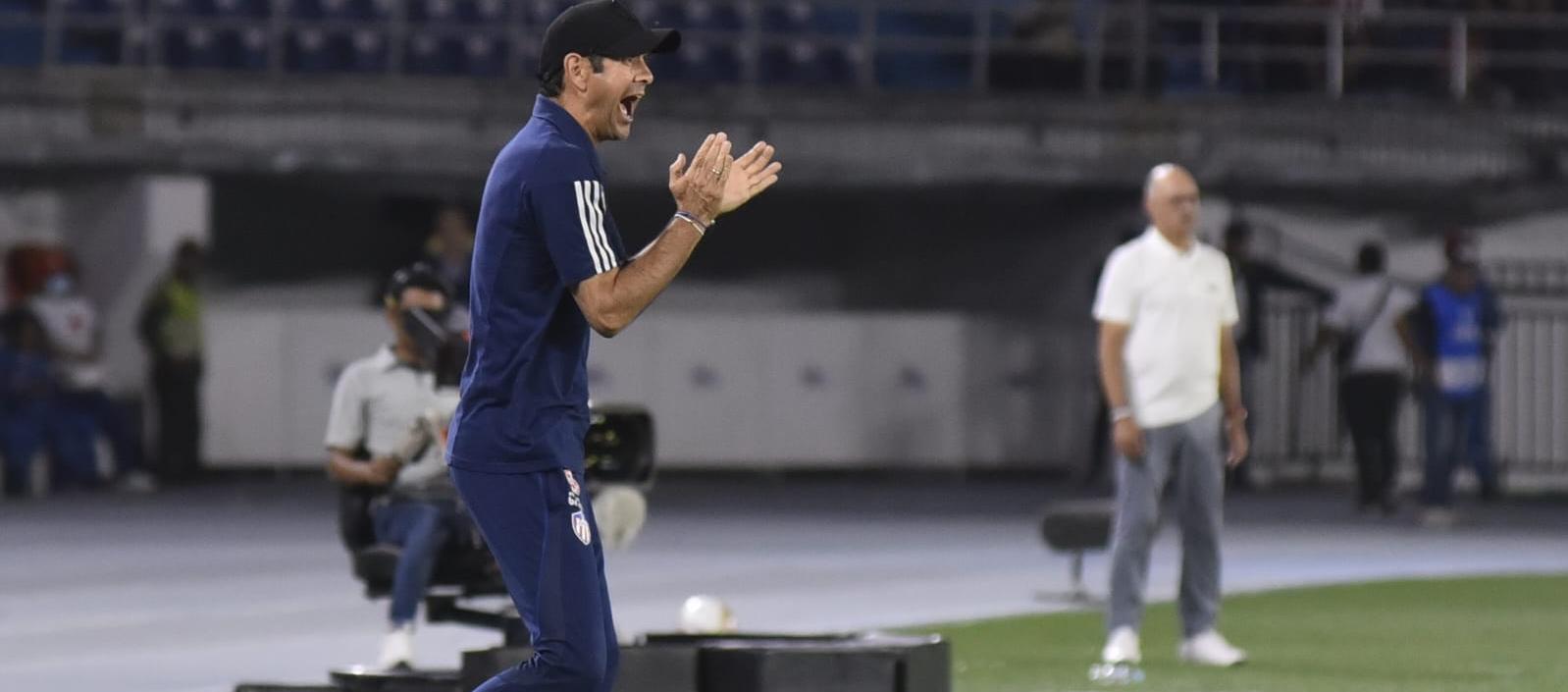 Arturo Reyes, director técnico del Junior. 