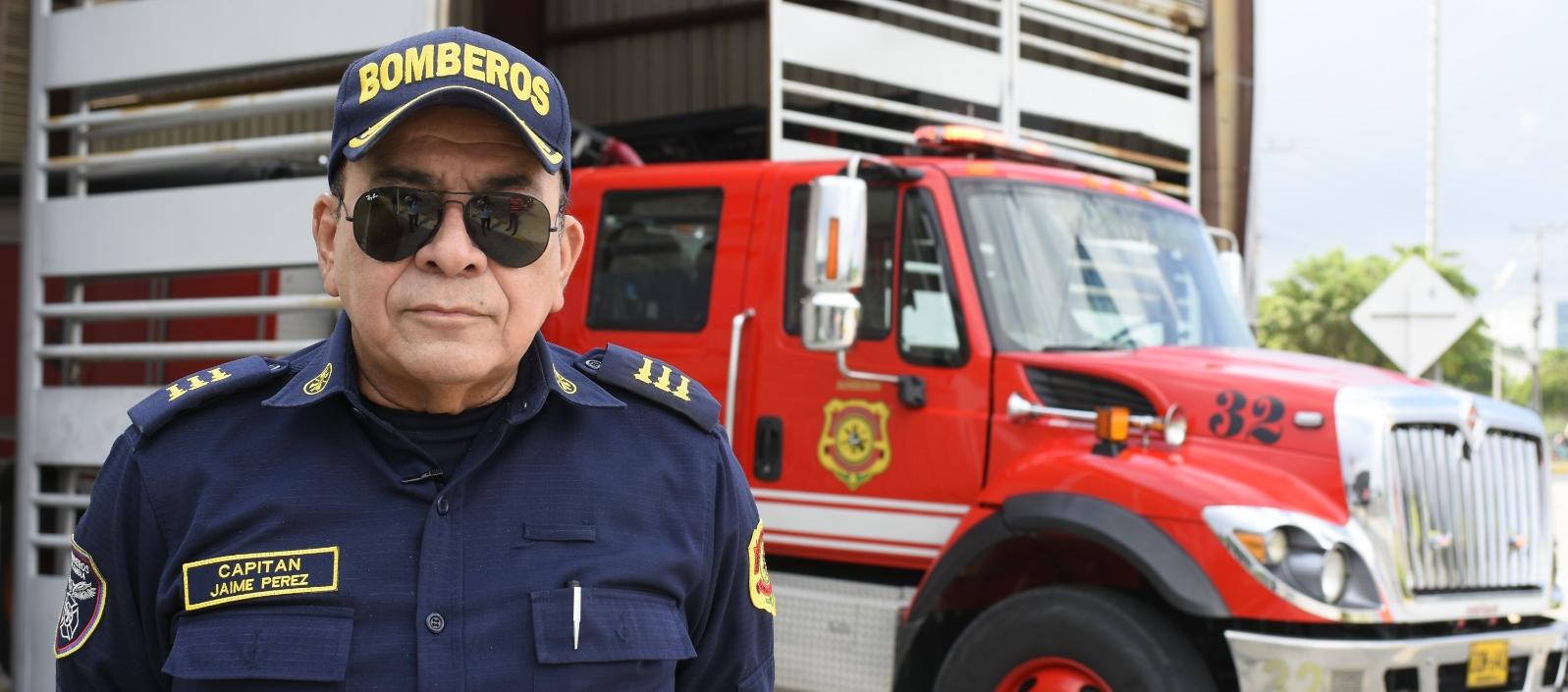 Capitán Jaime Pérez, comandante del Cuerpo de Bomberos.