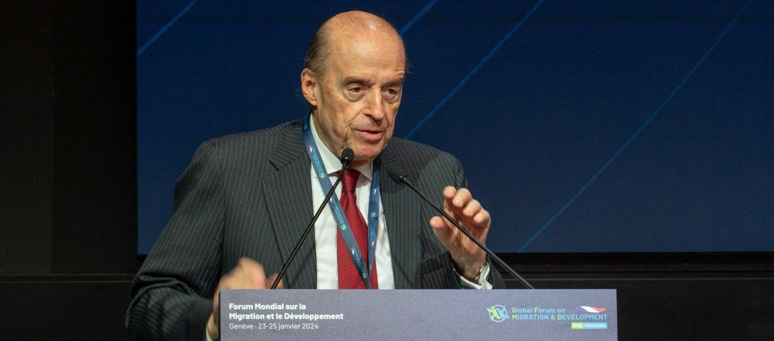 El canciller Álvaro Leyva.