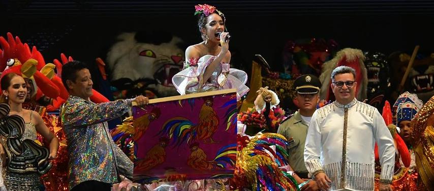 Melisa Cure Villa y Juventino Ojito, Reina y el Rey del Carnaval de Barranquilla 2024.